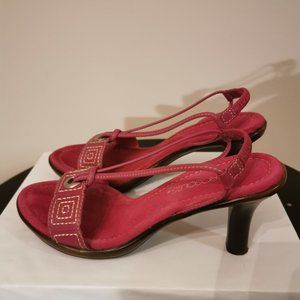 Aerosoles hot red leather heeled sandals